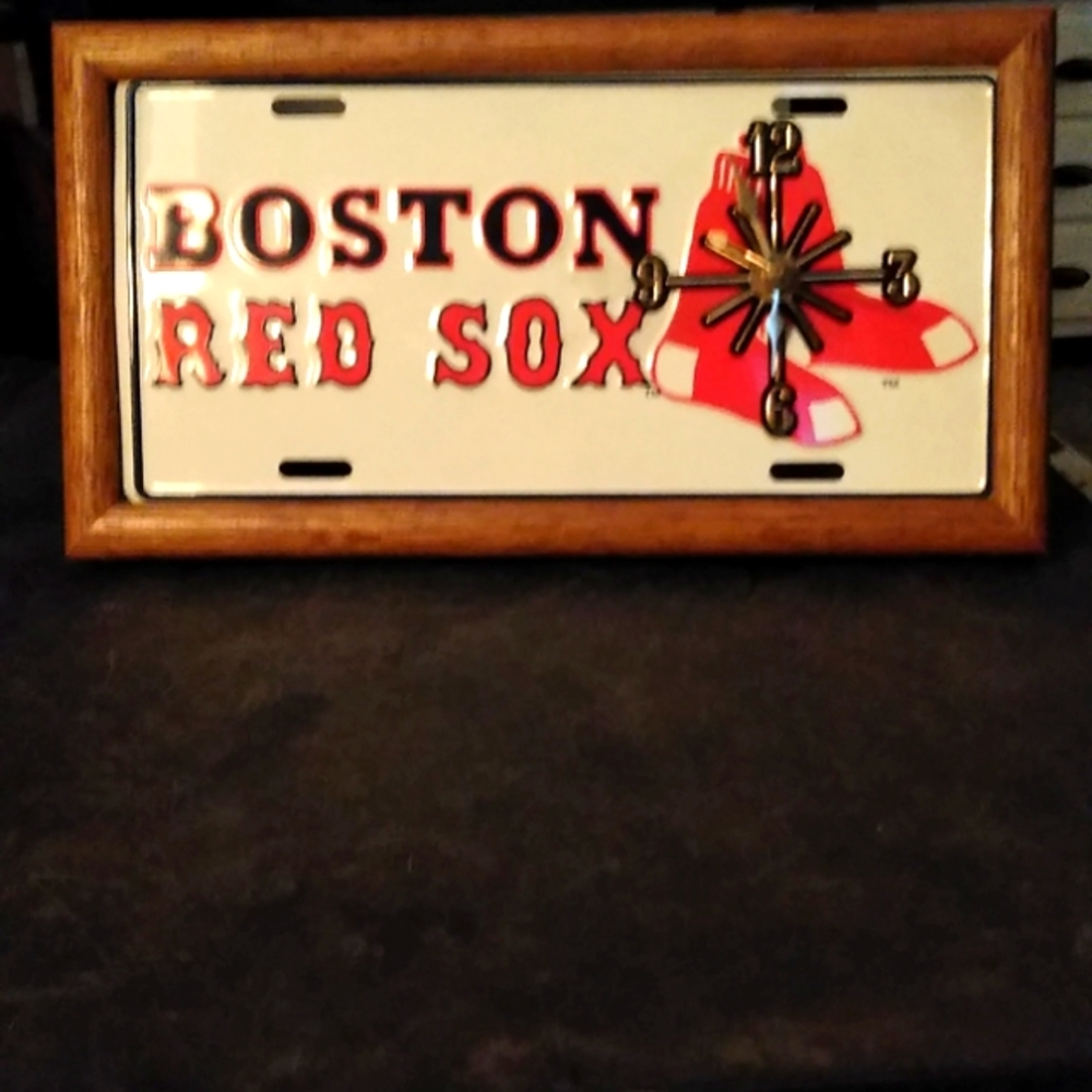 MLB Boston Red Sox License Plate Wall Clock